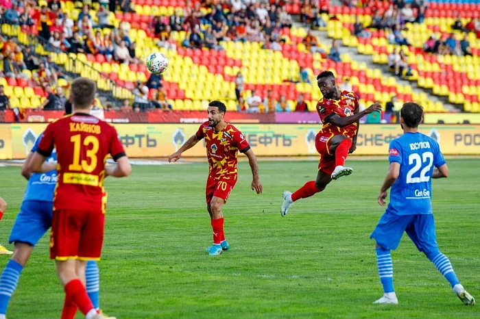 Матч «Арсенала» с махачкалинским «Динамо» завершился со счетом 0:0