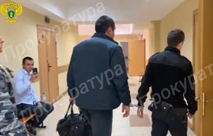 Владелец чайханы из Тулы попросил снизить срок ввиду чрезмерной суровости наказания: кафе закрыли из-за антисанитарии, а его посадили почти на 8 лет за взятку