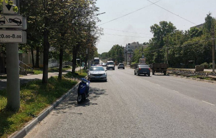 Водитель мопеда сбил пенсионерку на улице Металлургов в Туле
