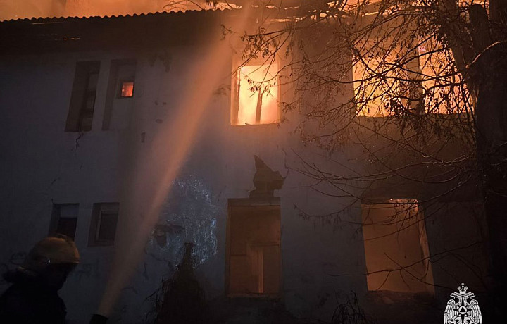 Три крупных пожара произошли в Тульской области за сутки