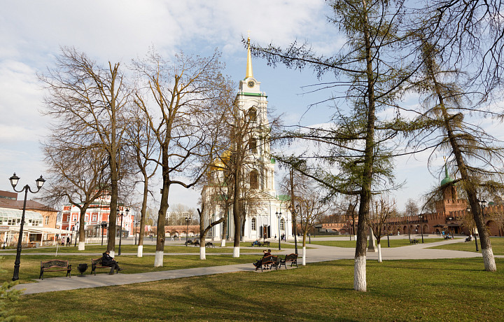 Прогулка для элиты, приезд легендарного «Крематория» и «Глухаря» Аверина: интересные мероприятия на выходных в Туле