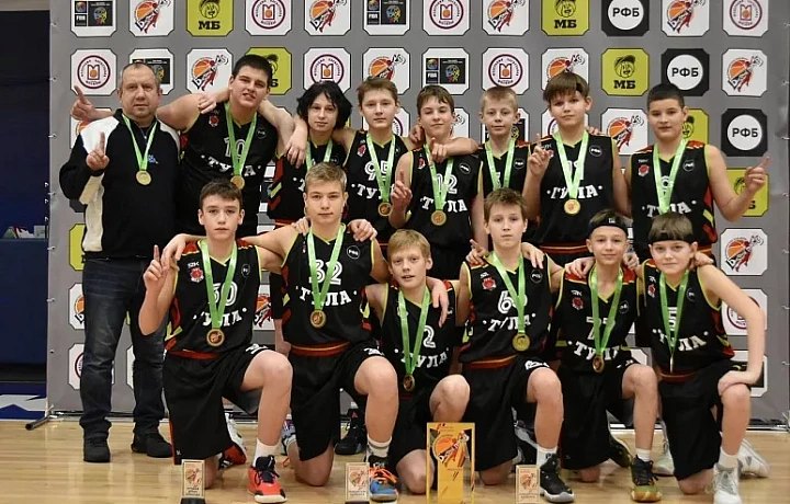 Тульские баскетболисты одержали победу на Всероссийском турнире в Москве