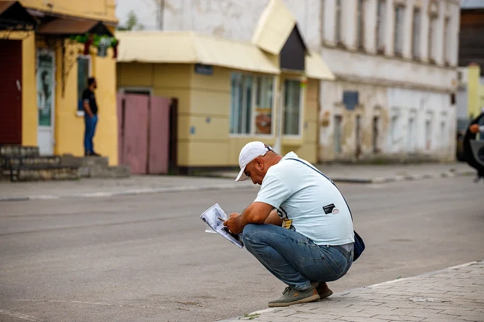 Пустеющая улица Пирогова в Туле: работа без вывесок и патрули ГИБДД
