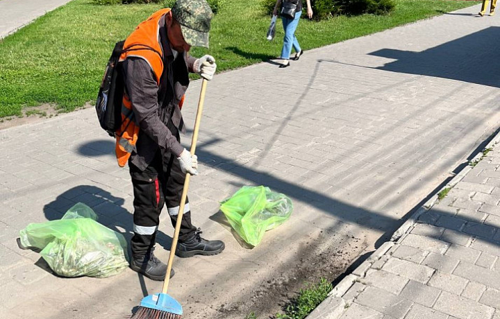 За сутки с улиц Тулы вывезено 28 кубометров смета