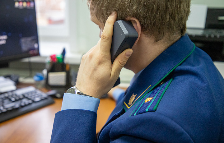 В Туле семью переселили из аварийного жилья после вмешательства прокуратуры