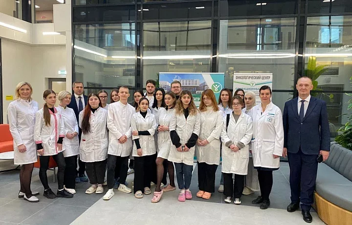 В Тульском онкоцентре прошла экскурсия для студентов медколледжа