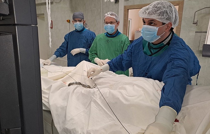 В Новомосковске за год провели 80 операций по удалению тромбов из сосудов головного мозга