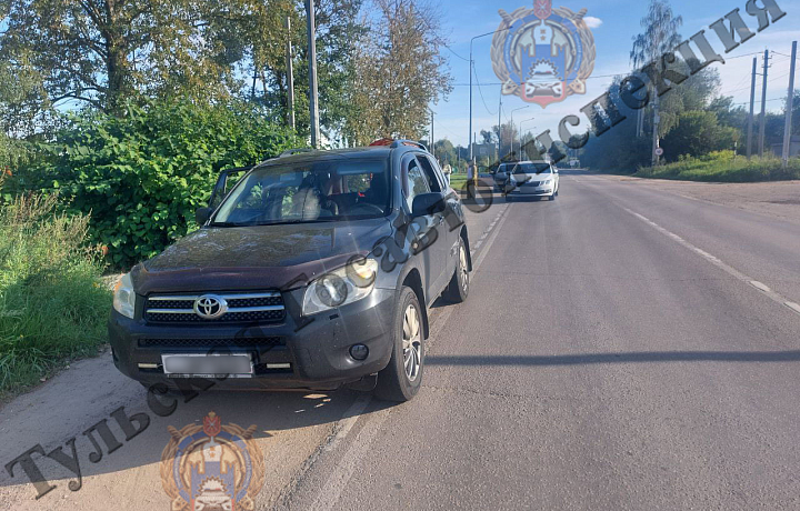 В Заокском районе столкнулись Skoda и Toyota: пострадал один человек