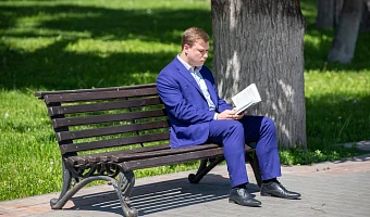 «1984» Оруэлла вновь в топ-3: самые популярные книги в Тульской области за полгода