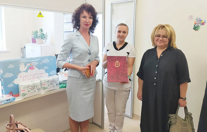 Тульская область стала одним из лидеров по внедрению суперсервиса «Рождение ребенка»