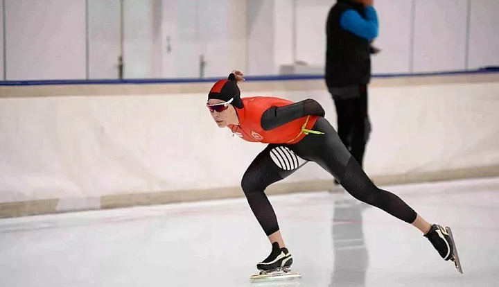 Тулячка вошла в пятерку сильнейших на Всероссийских соревнованиях по конькобежному спорту