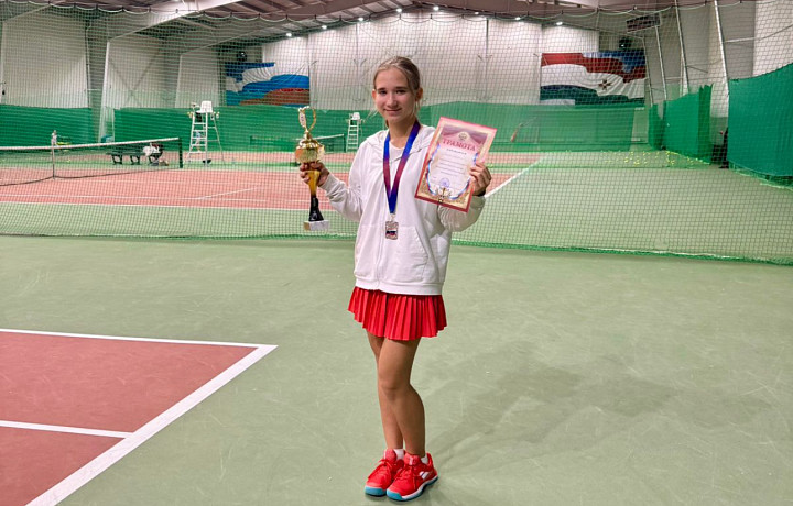Юная тулячка стала серебряной ракеткой на осеннем первенстве по теннису в Мордовии