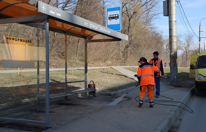 В Туле отмоют 700 остановок и покрасят 3 800 опор контактной сети