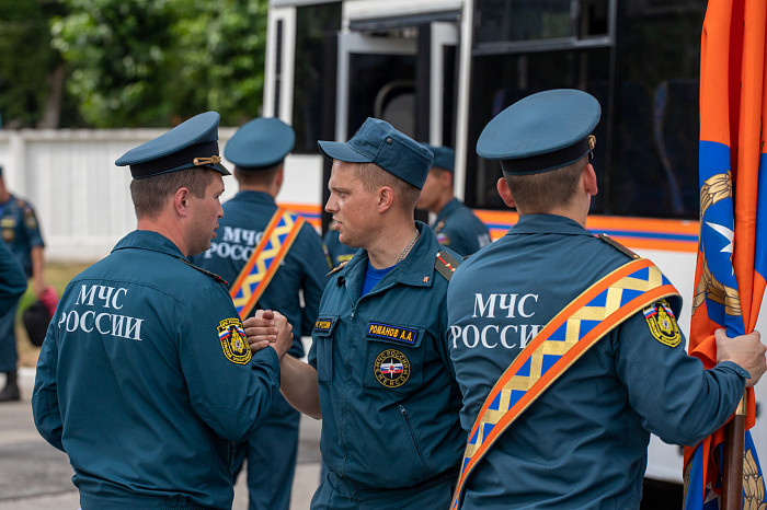«Мы работаем не за госнаграды»: Сотрудники Тульского спасцентра рассказали о работе в Мариуполе