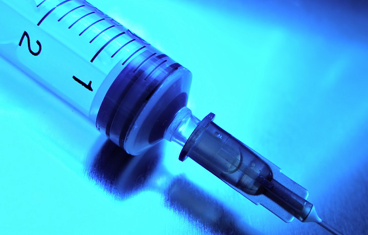 Отечность, потливость и разрушение зубов: нарколог рассказала, как меняется облик употребляющего наркотики человека