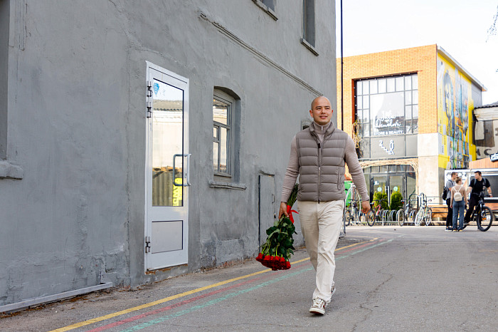 Финал второго сезона «Холостяк.FM»: Евгений Махиня встретился с победительницей проекта