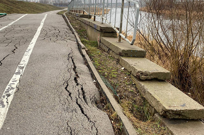 Туляки обратили внимание на неухоженное состояние Пролетарской набережной