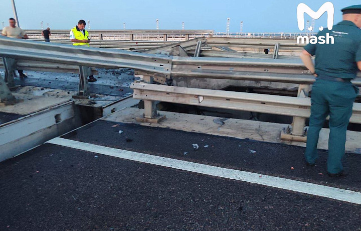 НАК назвал ЧП на Крымском мосту террористической атакой