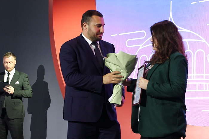 Открытый диалог с Дмитрием Миляевым и демонстрация достижений: как проходят дни Тульской области на выставке «Регион-2030. Платформа Будущего» в Москве