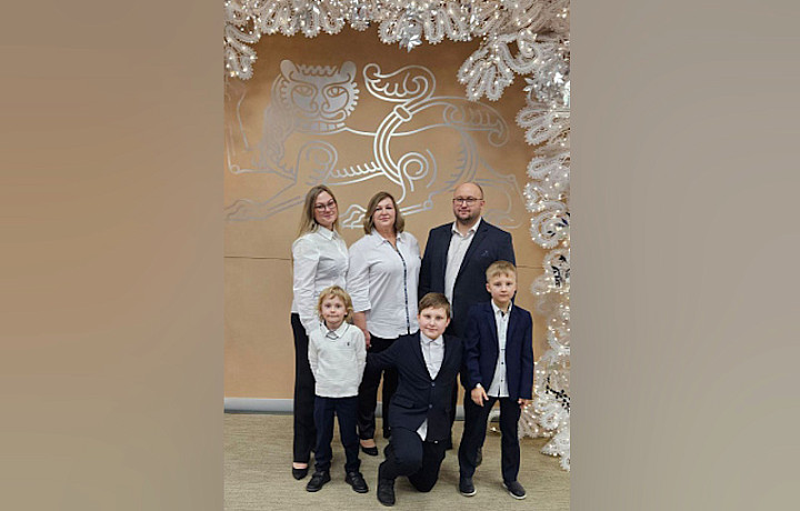 Семья из Тульской области стала участницей церемонии закрытия Года семьи