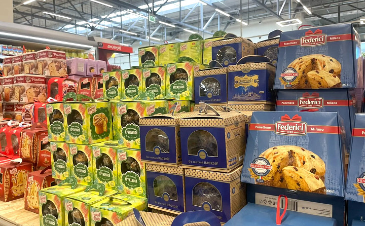 Куличи заполонили полки тульских магазинов: сколько они стоят и что выгоднее – купить или испечь?