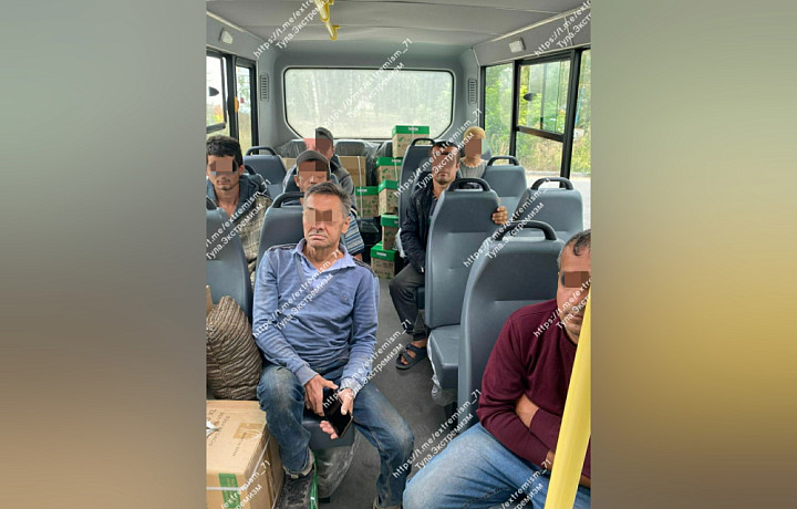 В Заокском районе силовики провели рейд по проверке иностранцев