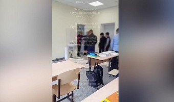 Дала «леща» ученику: в сети завирусилось видео двухлетней давности, снятое в одной из школ Тульской области