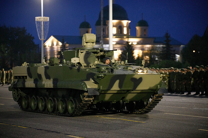 Первая репетиция Парада Победы прошла на площади Ленина в Туле