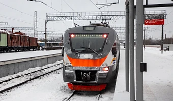 Перекрыть воду, проверить розетки, оповестить соседей: что нужно сделать, если уезжаете в новогодние праздники