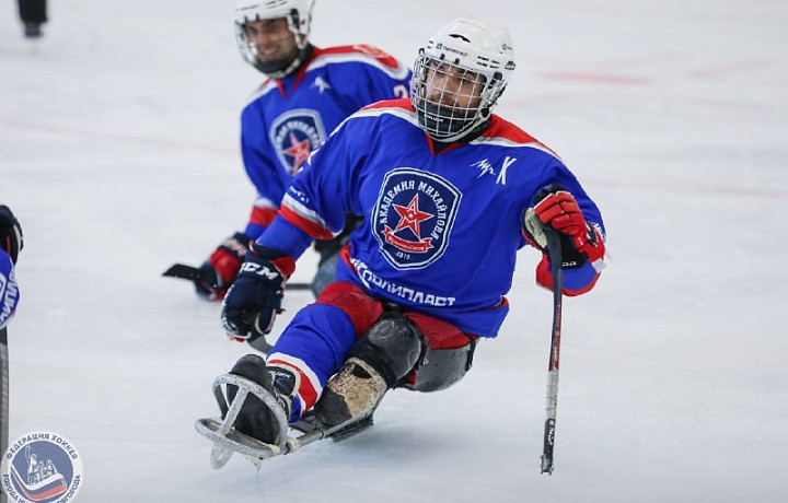 Тульские хоккеисты «АКМ-следж» обыграли московский «Феникс» со счетом 9:2