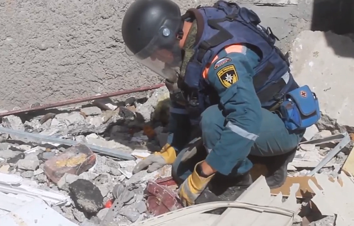 Тульские спасатели исполнили песню в поддержку жителей Донбасса