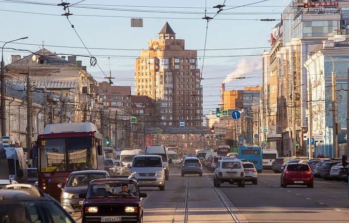 В центре Тулы образовались пробки из-за дорожных работ