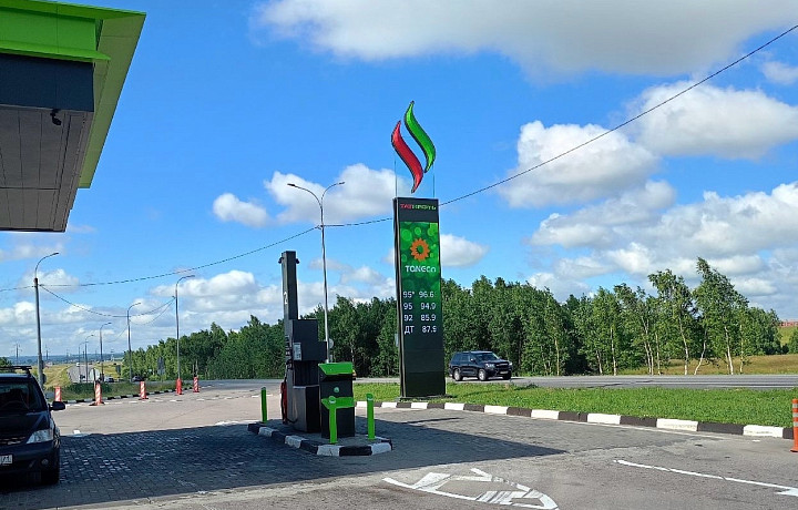 На частных АЗС в Тульской области цена топлива доходит до 100 рублей