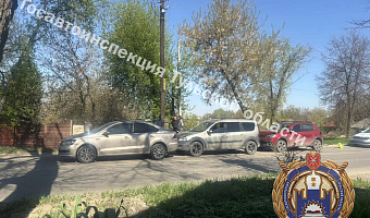 ДТП из трех машин произошло в Туле 5 мая