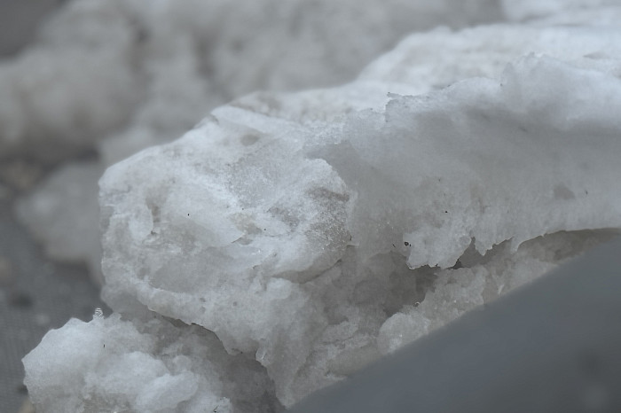 В Туле плавят снег, который засыпал город во время циклона Фрэнсис