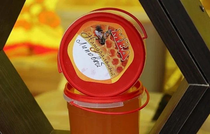 Яблоки, мед, орехи: чем полезны продукты, приуроченные к августовским Спасам, и могут ли они быть вредны