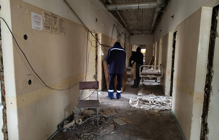 В больнице Новомосковска продолжается капремонт инфекционного отделения