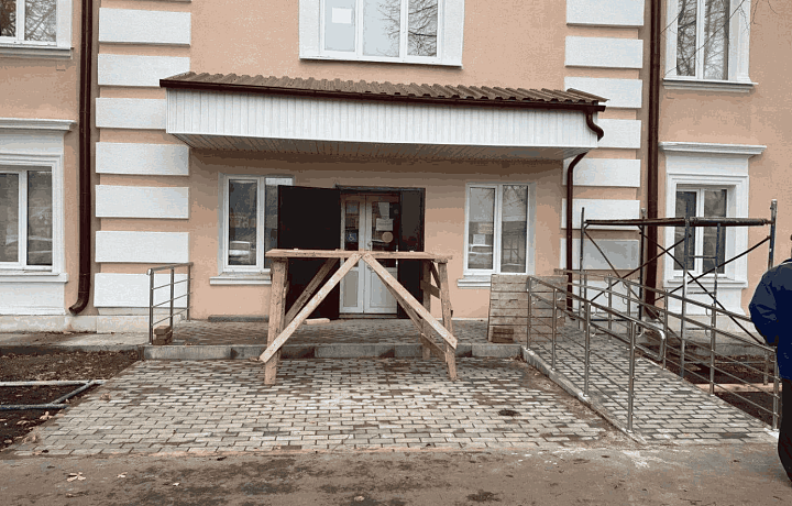 Ремонт филиала медицинского колледжа в Новомосковске завершат до зимы