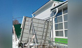 При обрушении крыши ФОКа в Суворове никто не пострадал