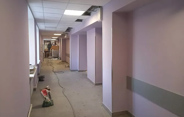 В Узловой продолжен капитальный ремонт женской консультации