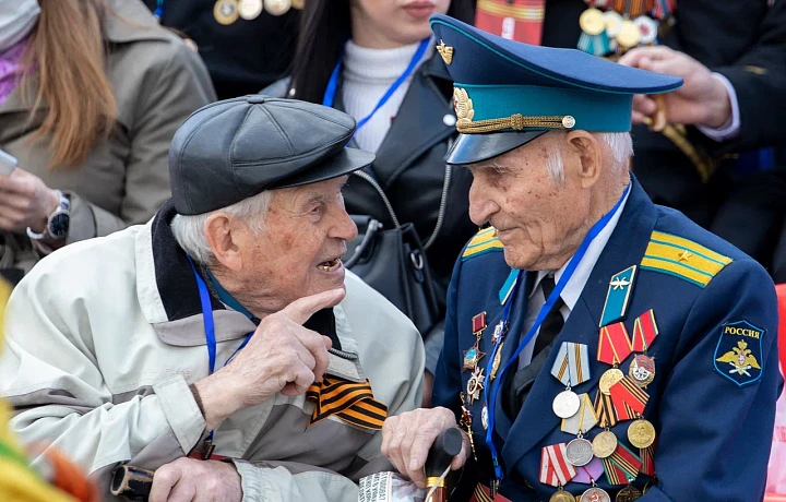 Ветераны в Тульской области могут ездить на такси бесплатно