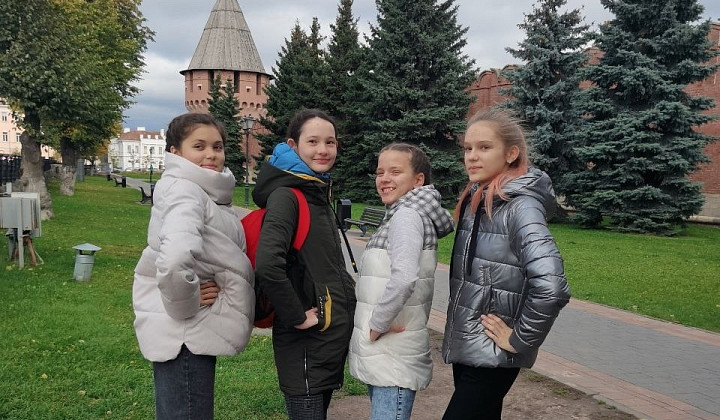 Школьницы из Тульской области отправились в путешествие на поезде из Владивостока в Санкт-Петербург
