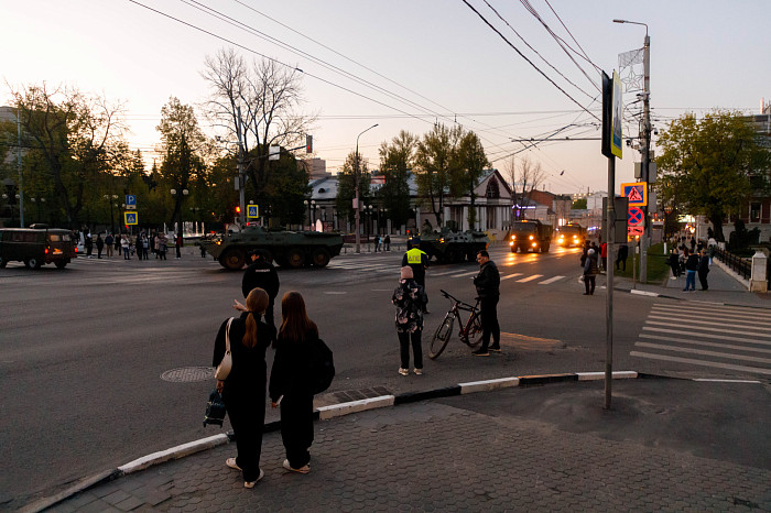 Фоторепортаж: в Туле прошла вторая репетиция Парада Победы