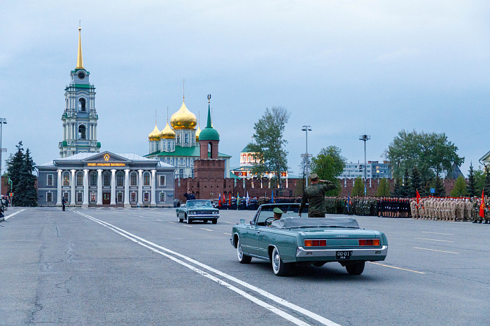 Первая репетиция Парада Победы прошла на площади Ленина в Туле