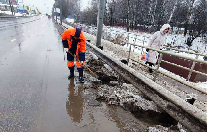 В Туле начато проведение противопаводковых мероприятий