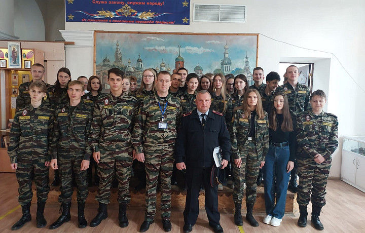 Тульские сотрудники ГАИ провели профилактические занятия со студентами колледжей