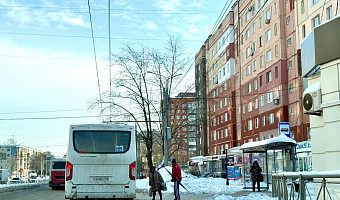 «Автобус длинный, а остановочку очистят вот настолечко»: смотрим, как «откопали» Тулу для пешеходов после снегопадов