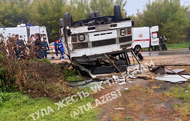 В Ефремове перевернулся пассажирский автобус: есть пострадавшие