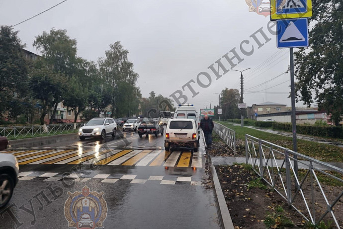 Автомобиль «ВАЗ 21213» сбил в Щекино 18-летнего пешехода