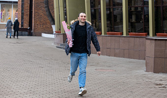 Продуктовые наборы, цветы и фигурный шоколад: что туляки чаще всего дарят на 8 Марта